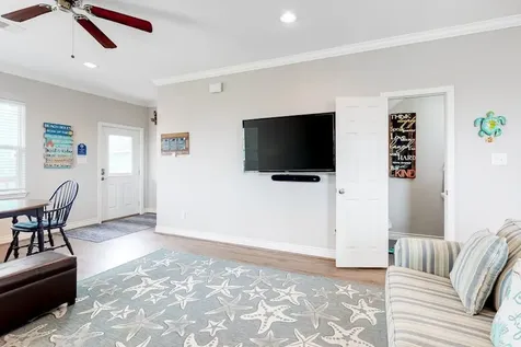 11221 Schwartz Drive Galveston TX 77554