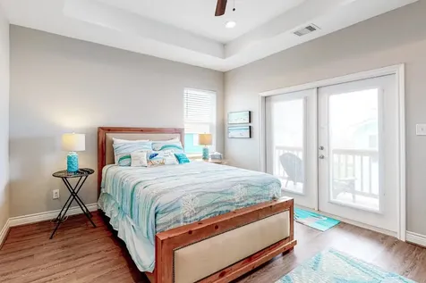 11221 Schwartz Drive Galveston TX 77554