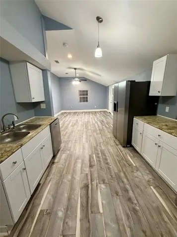 2322 Central Street 4 Dickinson TX 77539