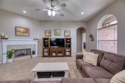 6 Red Adler Place The Woodlands TX 77382