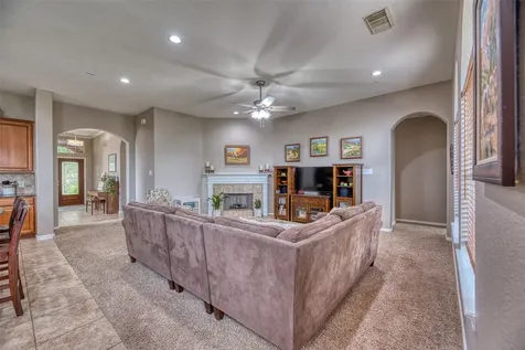 6 Red Adler Place The Woodlands TX 77382