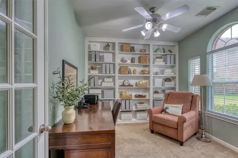 6 Red Adler Place The Woodlands TX 77382
