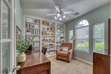 6 Red Adler Place The Woodlands TX 77382