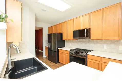 10330 Sablebrook Lane Houston TX 77095