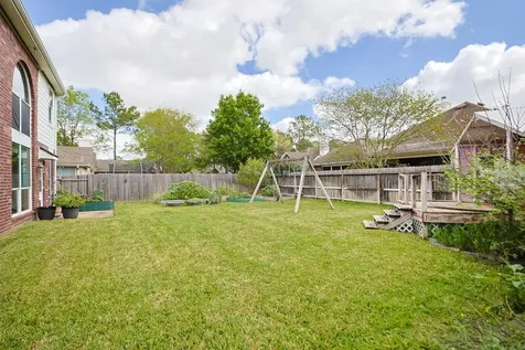 10330 Sablebrook Lane Houston TX 77095