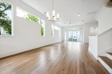 310 Fowler Street Houston TX 77007