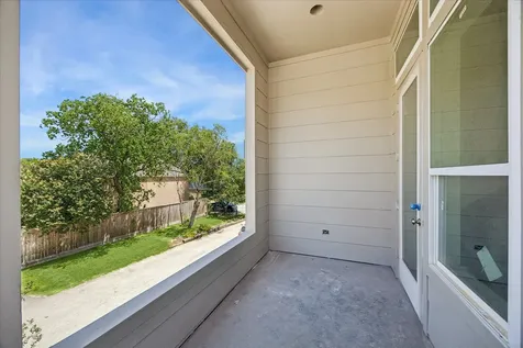 310 Fowler Street Houston TX 77007