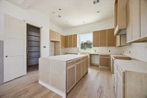 310 Fowler Street Houston TX 77007