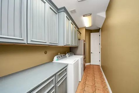 4407 Horizon View Circle Sugar Land TX 77479