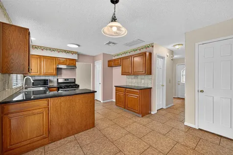 4514 Treasure Trail Sugar Land TX 77479
