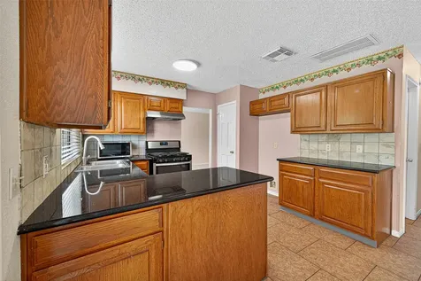 4514 Treasure Trail Sugar Land TX 77479