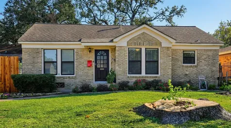312 Graceland Street Houston TX 77009