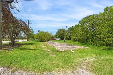 408 N Oak Street Texas City TX 77591