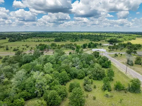 10649 Atakapan Trail Bedias TX 77831
