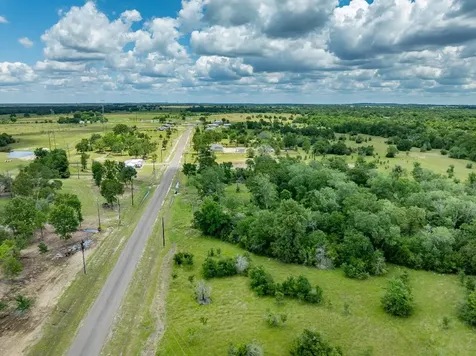10649 Atakapan Trail Bedias TX 77831