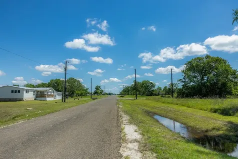 10649 Atakapan Trail Bedias TX 77831