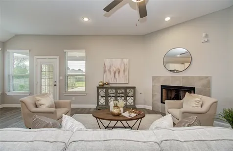 19029 Villa Lane Montgomery TX 77356