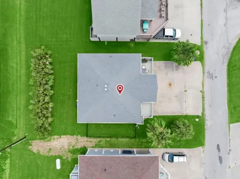2709 Foster Drive Crystal Beach TX 77650