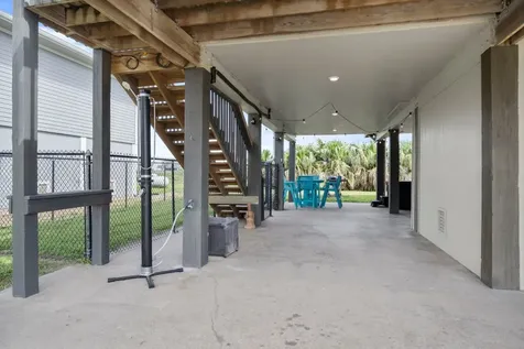 2709 Foster Drive Crystal Beach TX 77650