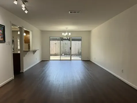 12925 Trail Hollow Drive 2925 Houston TX 77079