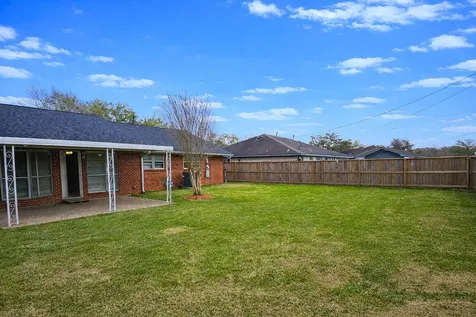 802 James Street Deer Park TX 77536