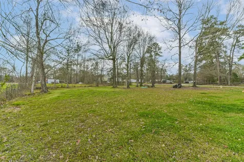 27136 Coach Light Lane New Caney TX 77357