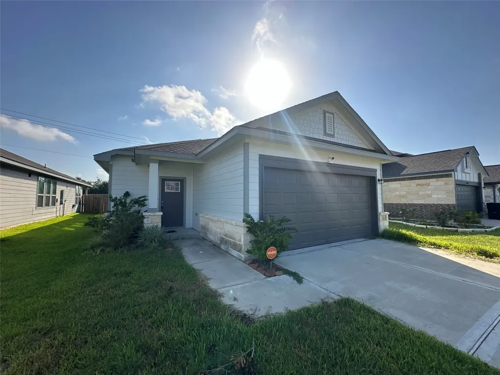 122 Tejas Village Parkway Beasley TX 77417