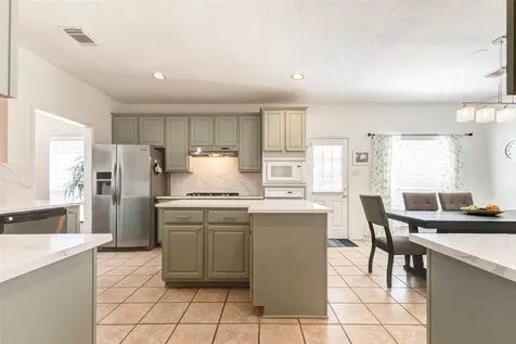 15415 Longhorn Cavern Drive Sugar Land TX 77498
