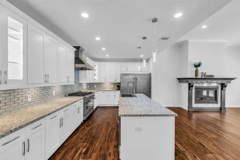 17 Bellingham Court Montgomery TX 77356