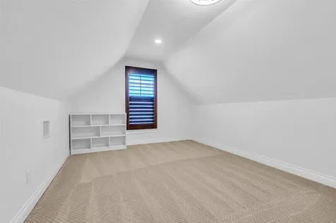 17 Bellingham Court Montgomery TX 77356