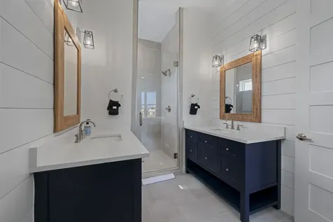 699 Seaside Drive Crystal Beach TX 77650