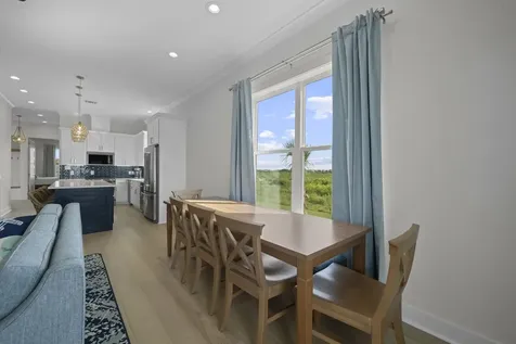 699 Seaside Drive Crystal Beach TX 77650