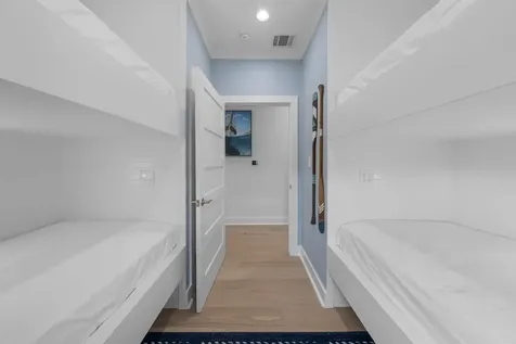 699 Seaside Drive Crystal Beach TX 77650