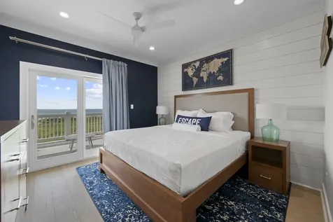 699 Seaside Drive Crystal Beach TX 77650