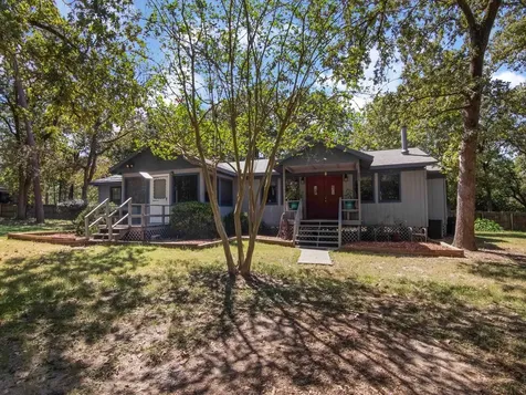 225 Oak Forest Drive N Crockett TX 75835