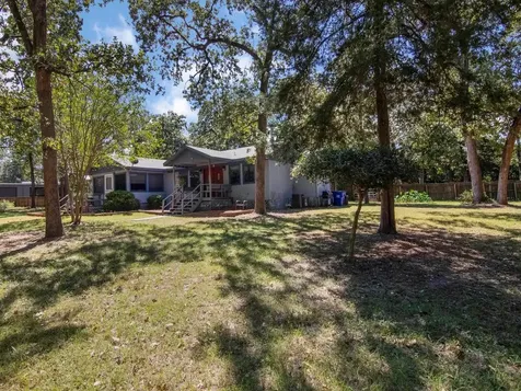 225 Oak Forest Drive N Crockett TX 75835