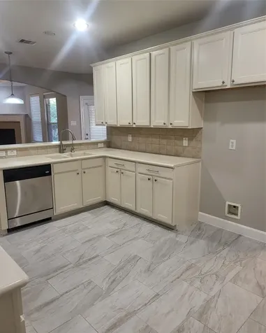 606 Admiral Bay Lane Katy TX 77494