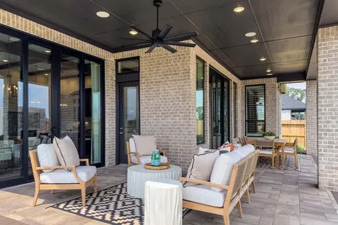 10402 Vineyard Shore Drive Missouri City TX 77459