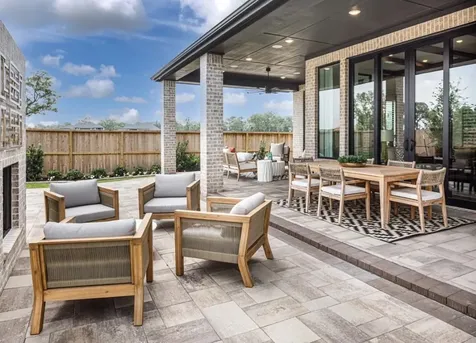10402 Vineyard Shore Drive Missouri City TX 77459