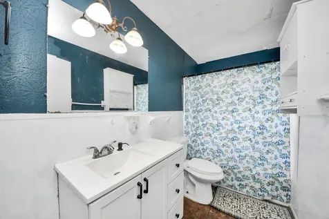 204 S 4th Street Alvin TX 77511