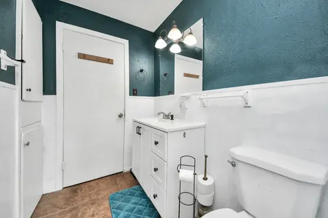 204 S 4th Street Alvin TX 77511