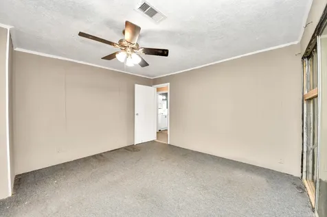 204 S 4th Street Alvin TX 77511
