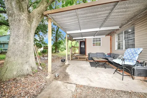 204 S 4th Street Alvin TX 77511