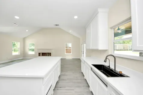 225 County Road 3189b 1 Cleveland TX 77327