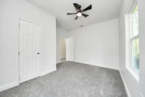 225 County Road 3189b 1 Cleveland TX 77327
