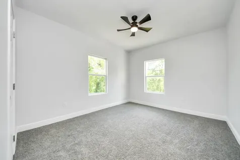 225 County Road 3189b 1 Cleveland TX 77327