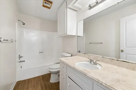 8703 Twisting Vine Lane Houston TX 77040