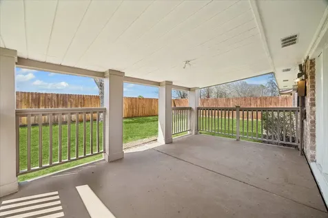 8703 Twisting Vine Lane Houston TX 77040