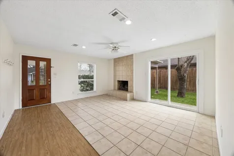 8703 Twisting Vine Lane Houston TX 77040