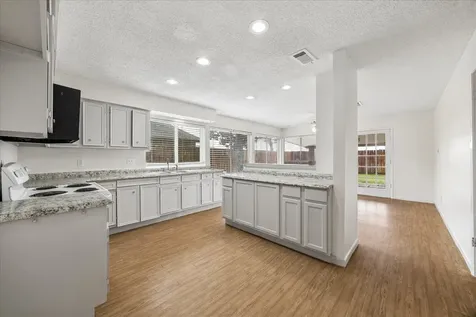 8703 Twisting Vine Lane Houston TX 77040